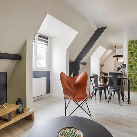 La Casa Centra Charm At Falaise'S Downtown Leilighet Falaise  Eksteriør bilde